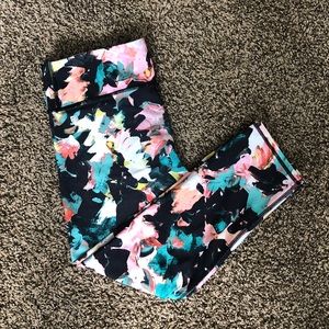 Fabletics crop leggings